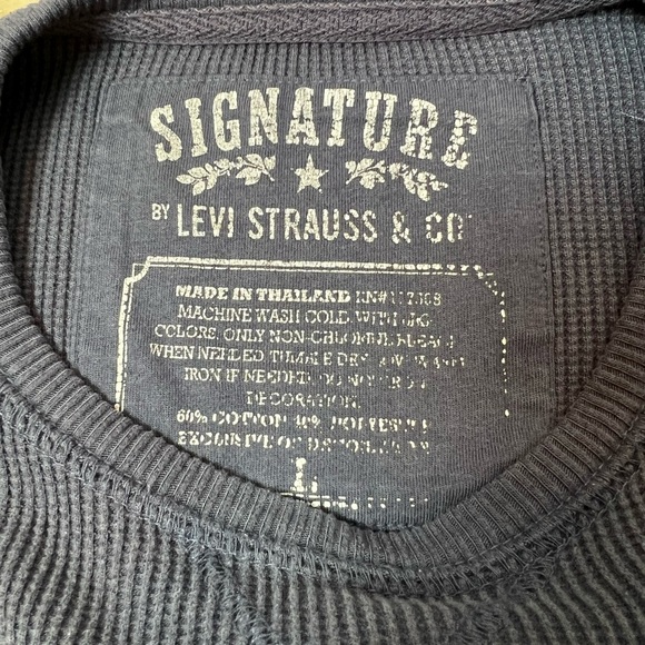 Signature Levi’s Strauss Men's Navy Blue thermal long sleeve Shirt/size L - Picture 4 of 6